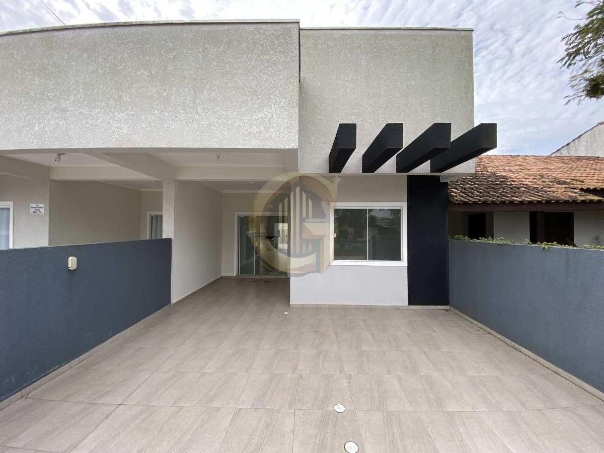 CASA NA BARRA DO SAI A 200 METROS DA PRAIA