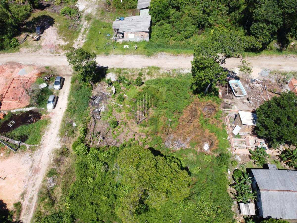 TERRENO VERDES MARES